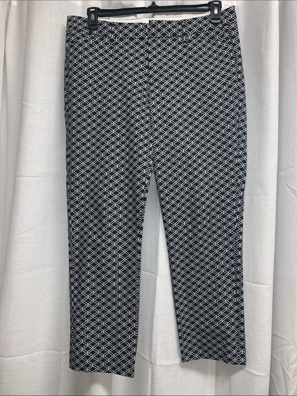 A.N.A. Geometric Black & White Patterned Cropped Trousers